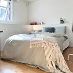 Central, Bright, And Spacious Retreat Stavanger